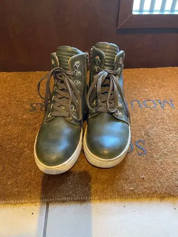 backlash 스테아 가죽 사이드 지퍼 하이컷 스니커즈