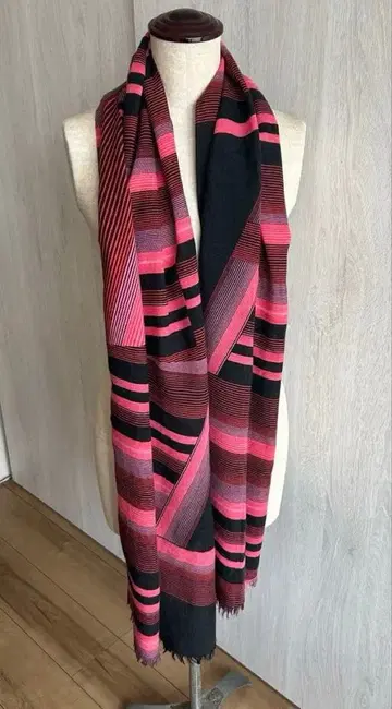 [ 미사용 ] LUCA/ LADY LUCK LUCA 스톨