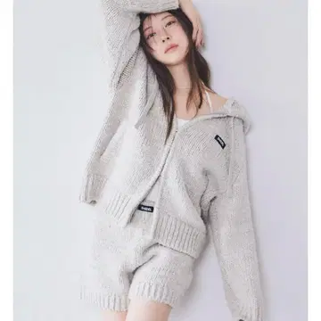 상하의 세트 스나이델 로빙 니트 후디 로빙 니트 숏 팬츠