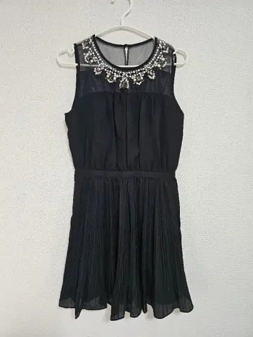 Emiria Wiz 블랙 슬리브리스 원피스 M