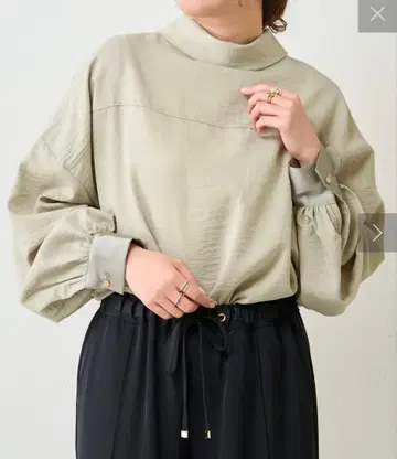 제나 에스파스 멜베이유 스탠드 넥 롱 블라우스 그린