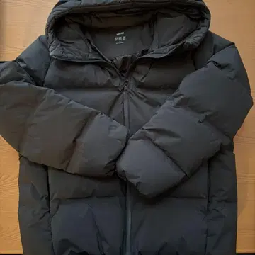 UNIQLO 심리스 다운 자켓 올리브 그린 XL