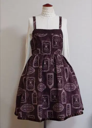 axes femme 라벨 패턴 오버롤 스커트