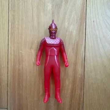 울트라맨 시리즈 빨간색 피규어