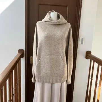 KK 옷장 하이넥 니트 후드티