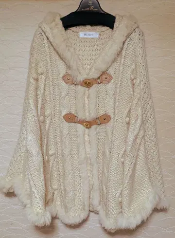 후드 부착 판초