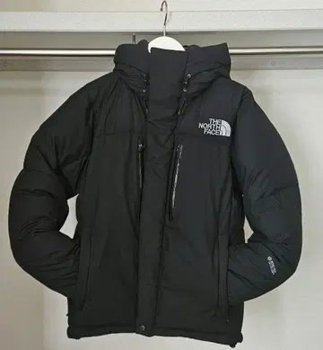 THE NORTH FACE 블랙 발트로 라이트 자켓