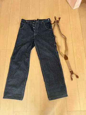 karaku 스트라이프 패턴 워크 팬츠 서스펜더 포함