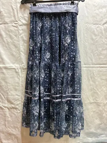 액세스 팜므 플라워 프린트 레이스 스커트 네이비 플레어 스커트