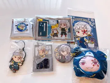 귀멸의 칼날 우즈이 텐겐 아크릴 스탠드 캔뱃지 엽서 인형 굿즈 묶음 판매