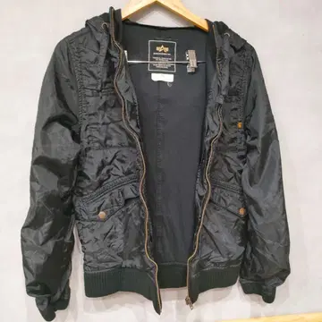 알파 인더스트리즈 후드 부착 블루종