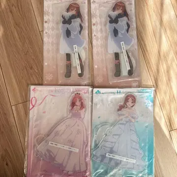 제일복권 5등분의 신부 빅 아크릴 스탠드 세트 나카노 미쿠