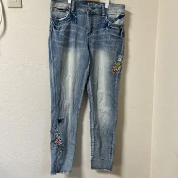 레어 Indigo Rein [ 13 ] 자수 스키니진