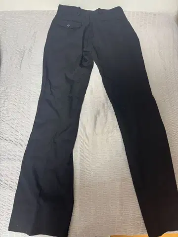 블랙 플리츠 슬랙스