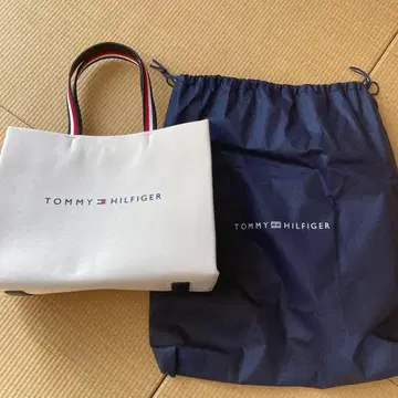 TOMMY HILFIGER 숄더백 화이트