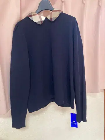 블루 라벨 카라 부착 니트 올해 구매