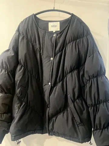 OZOC 블랙 다운 자켓 38