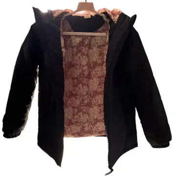 ROXY 후드 부착 패딩 자켓 점퍼 보태니컬 무늬 안감