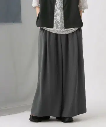 HARE DABO 루즈 와이드 팬츠 s 사이즈