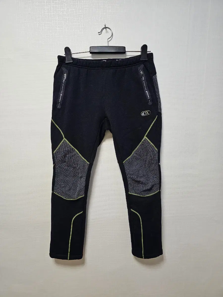 Discovery Expedition thick pola-tex pants with elastic waistband 32