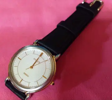 세이코 돌체 남성용 & 여성용 컨디션 최상!