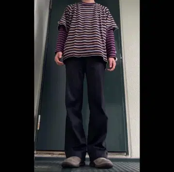 MADE IN HUNGARY 코튼 x 레이온 팬츠