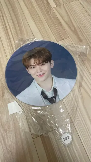 우키님용 ode to you 우지 부채