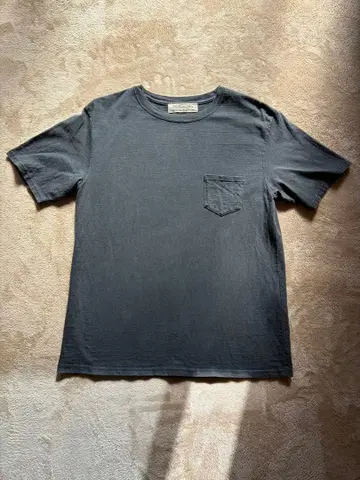 레밀리프 T셔츠 흑먹색 블랙