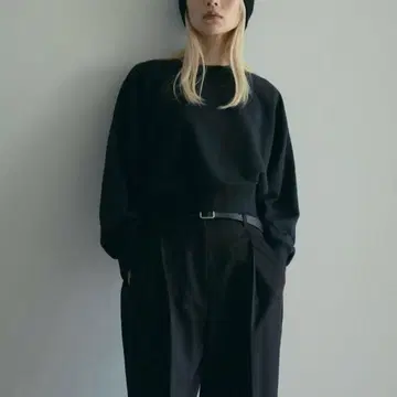 anuke 레글런 소매 스웨트