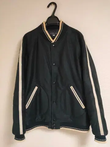 WearMasters 블랙 바시티 자켓 38