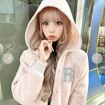 새상품 Rady 후드 부착 베이지 자켓