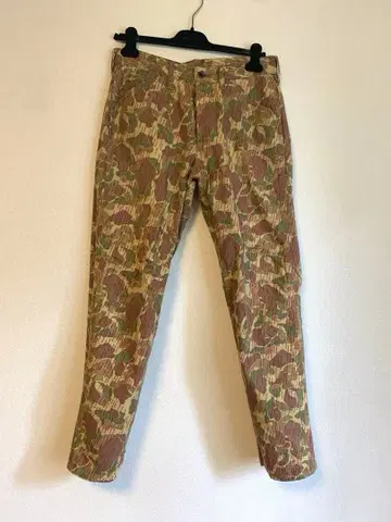 명품 브루나보인 NOMOREWAR 팬츠