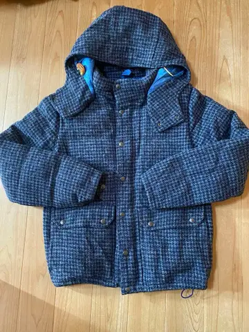 THE NORTH FACE 트위드 다운