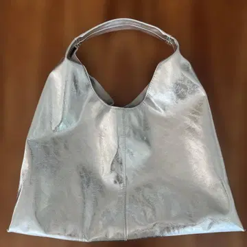 실버 숄더백 실버
