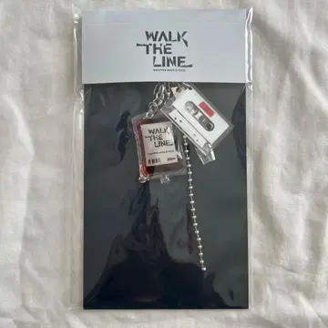 WALK THE LINE 키링 ENHYPEN
