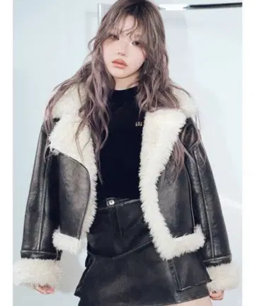 빈티지 스타일 숏 페이크 무스탕