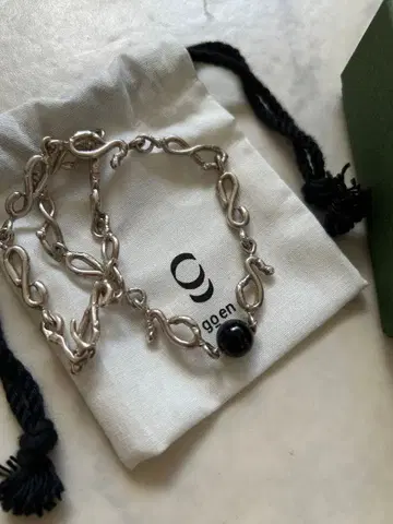 고엔 실버 체인 목걸이