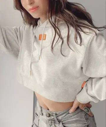 ALEXIASTAM 크롭 후드티 그레이 프리 사이즈