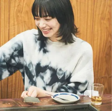 6(ROKU) beauty&youth 타이 다이 니트