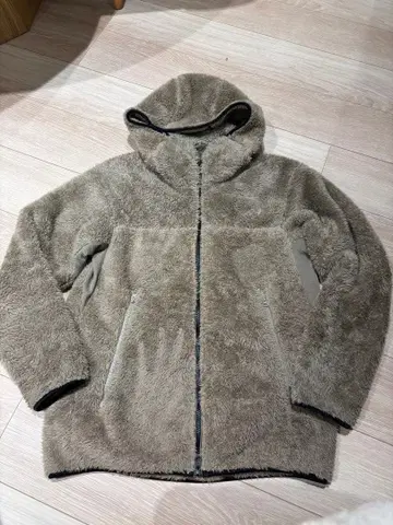 UNIQLO 방풍 퍼리 플리스 풀 집업 후드티