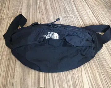 THE NORTH FACE 바디백 블랙 [ 새상품급 ]