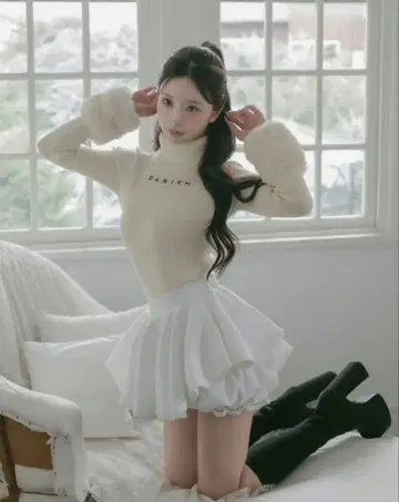 [ 라스트 1점 ] 다리치 스무스 퍼 리브 니트탑 IVO