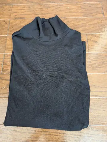 ICB 파우더리 튤 하이넥 상의