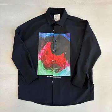 SHAREEF 아트 프린트 블랙 셔츠