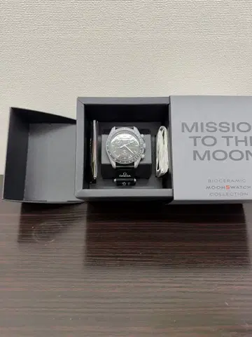 OMEGA x swatch SO33M100 미션 투 더 문 문스