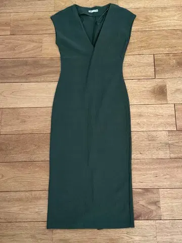 ZARA 롱 원피스 드레스 그린 V넥