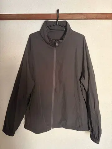 그레이 나일론 자켓 팬츠 세트