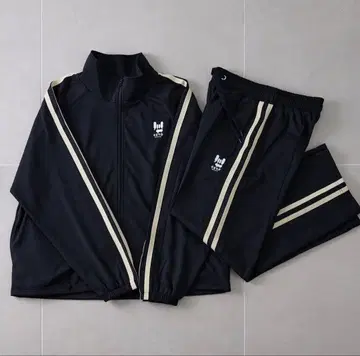 Gero가 입었을 법한 트랙 저지 셋업