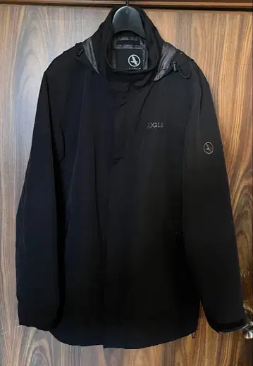 AIGLE ACTIMUM 블랙 마운틴 후드티