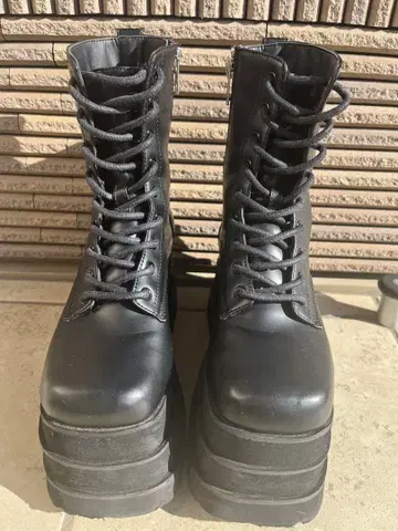 트리플 밑창 엔지니어 부츠